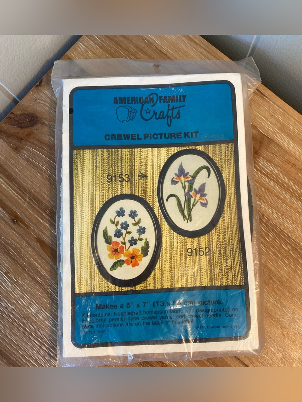 American Family Crafts Vintage 1978 Crewel Embroidery Kit W/ Frame Iris # 9153